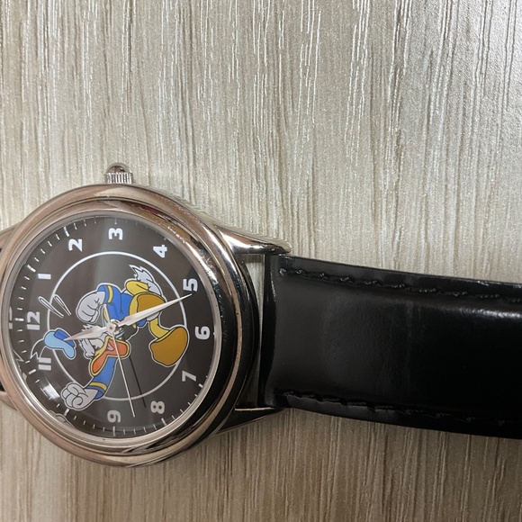 Fossil Disney Donald Duck Watch Women Silver Tone Mood Changing Dial - Picture 13 of 15